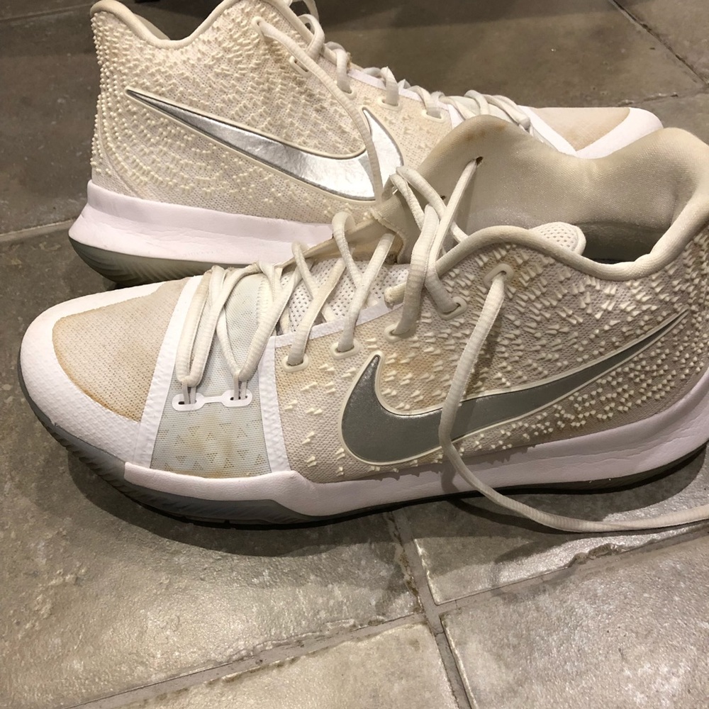 Men’s Kyrie 3